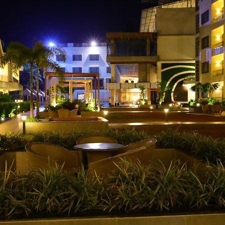 Mirasol Resort Daman Exterior photo